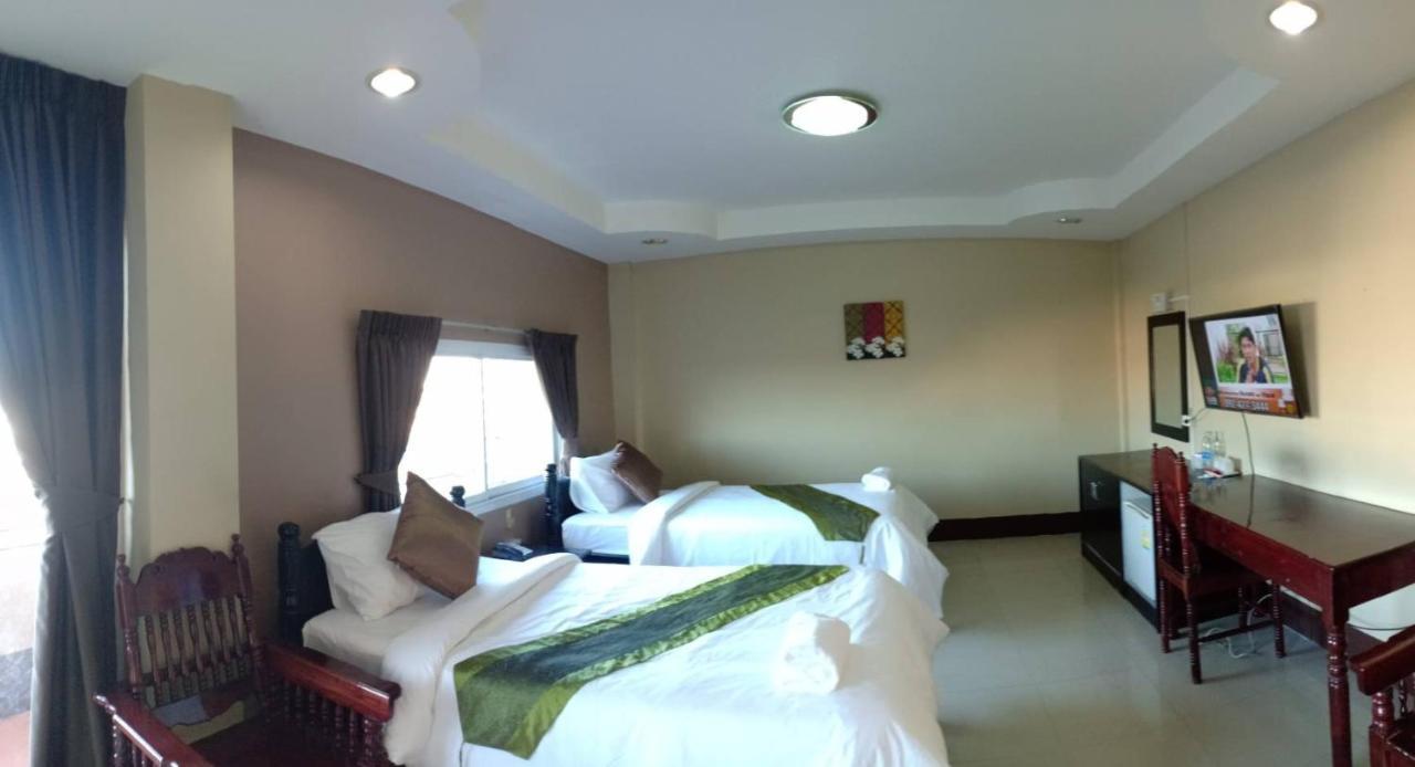 Submukda Phoomplace Hotel Mukdahan Exteriér fotografie