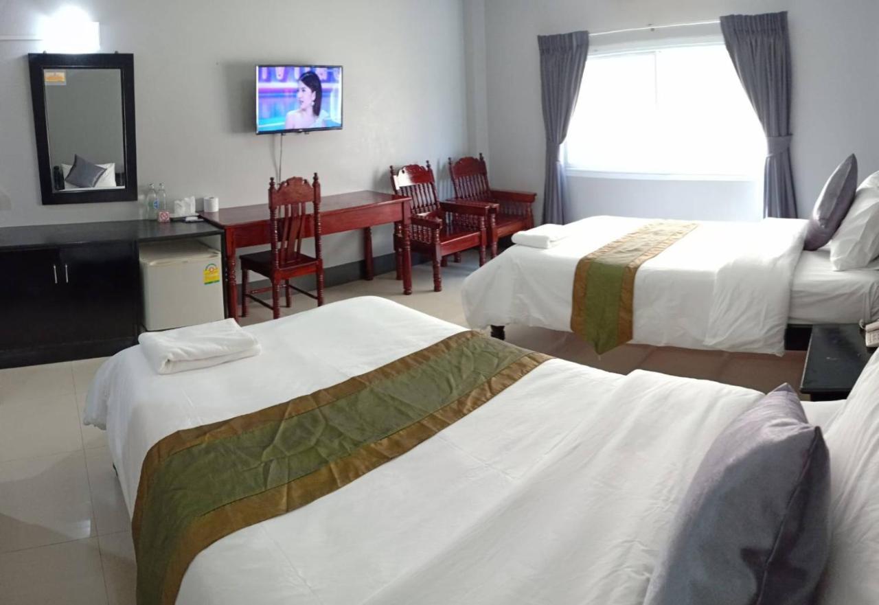 Submukda Phoomplace Hotel Mukdahan Exteriér fotografie