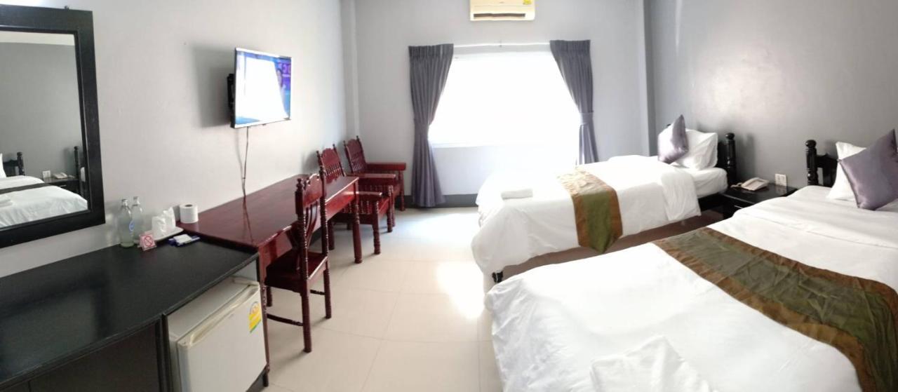 Submukda Phoomplace Hotel Mukdahan Exteriér fotografie