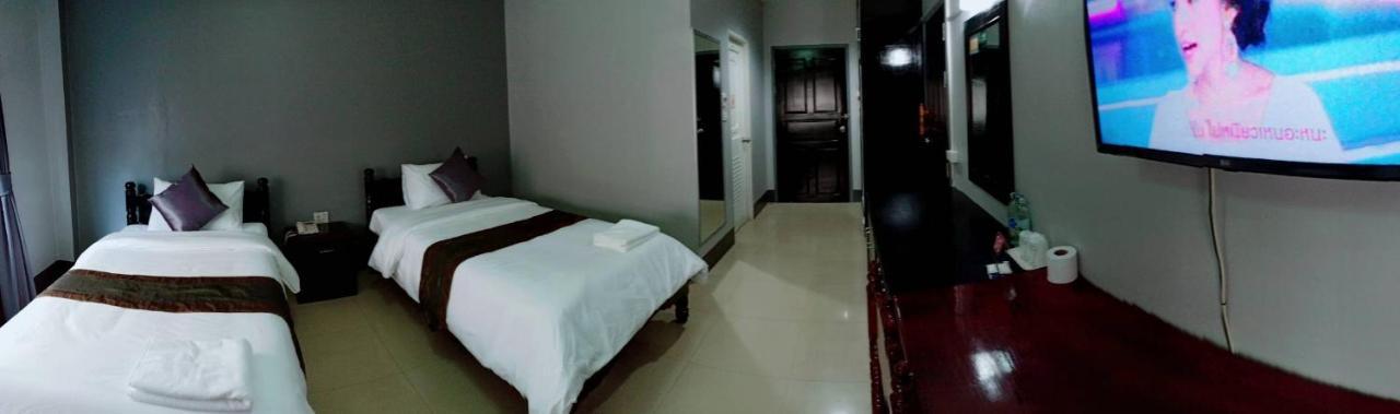Submukda Phoomplace Hotel Mukdahan Exteriér fotografie